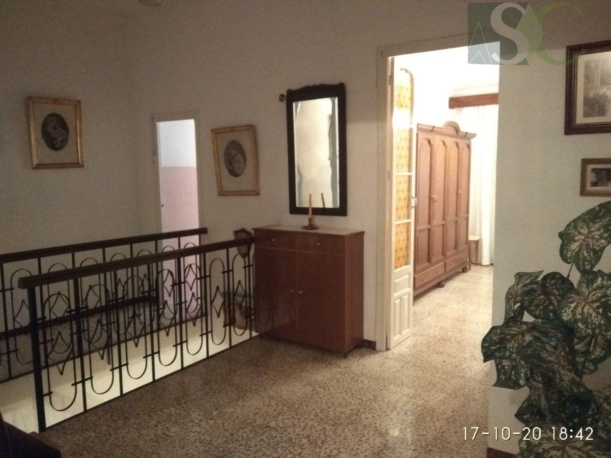 For sale of house in Teba