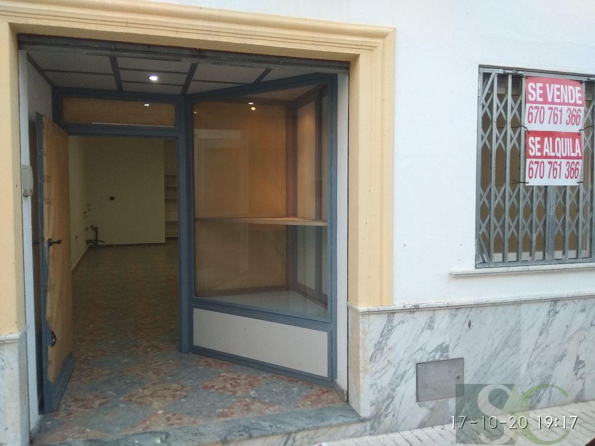 For sale of commercial in Teba