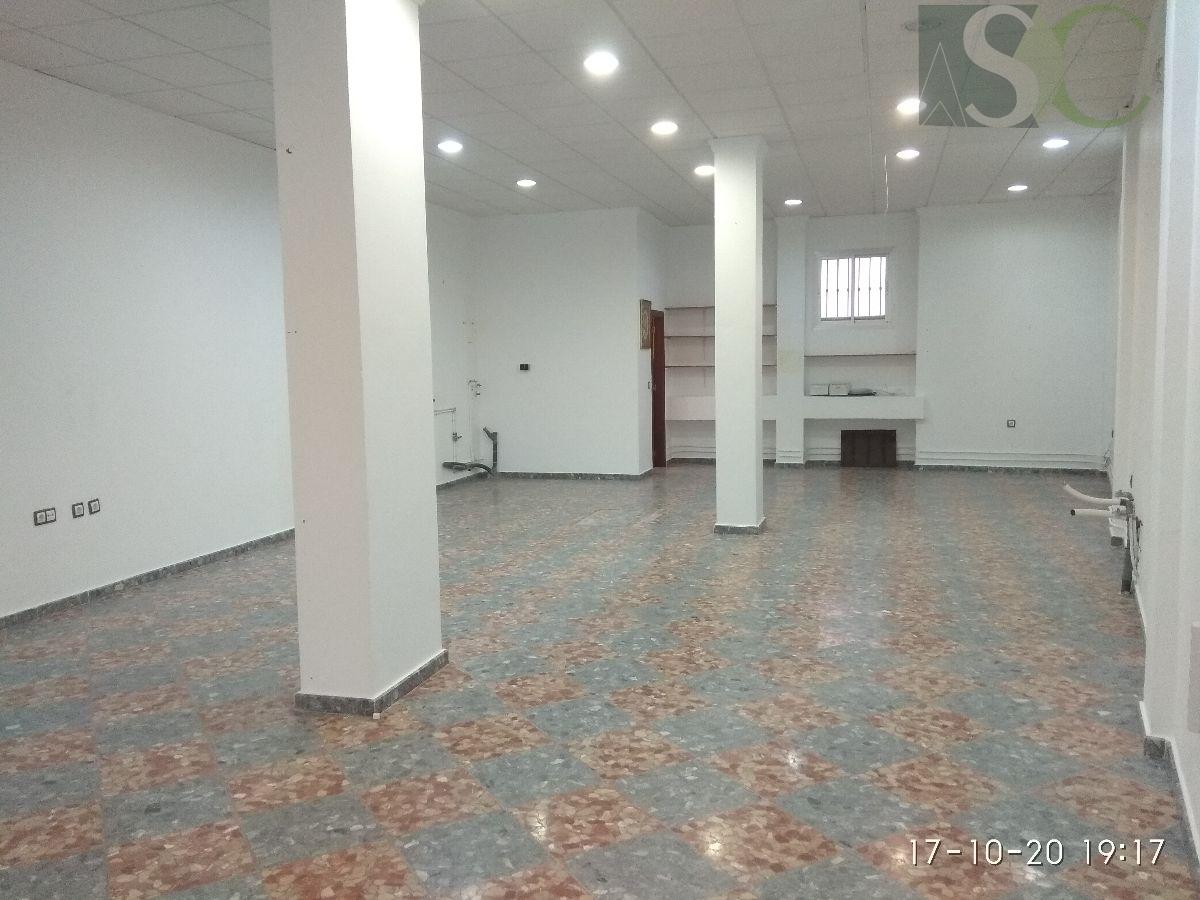 Venta de local comercial en Teba