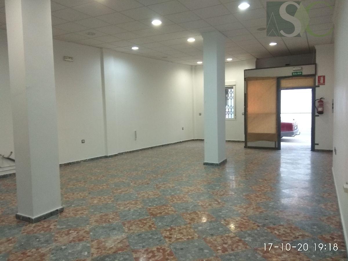 Venta de local comercial en Teba