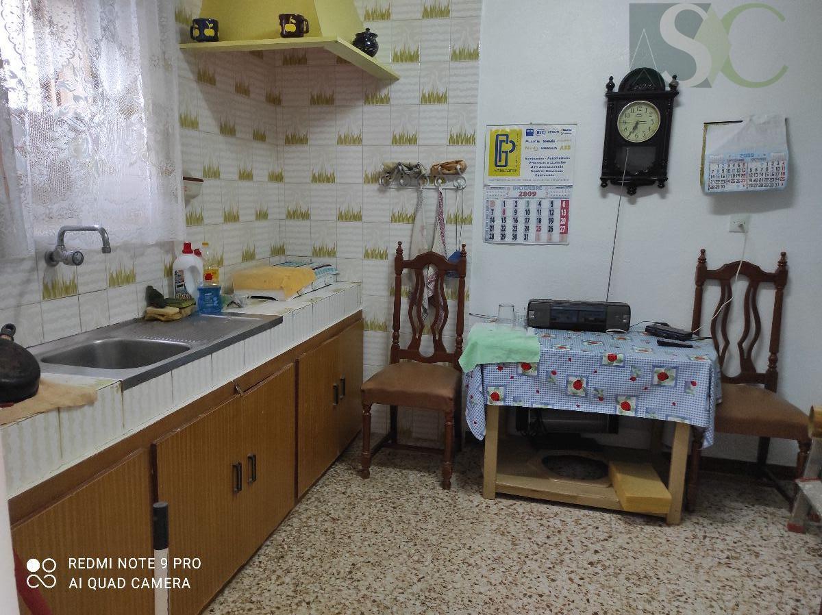 For sale of house in Teba