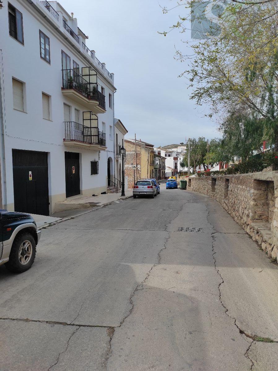 For sale of garage in Teba