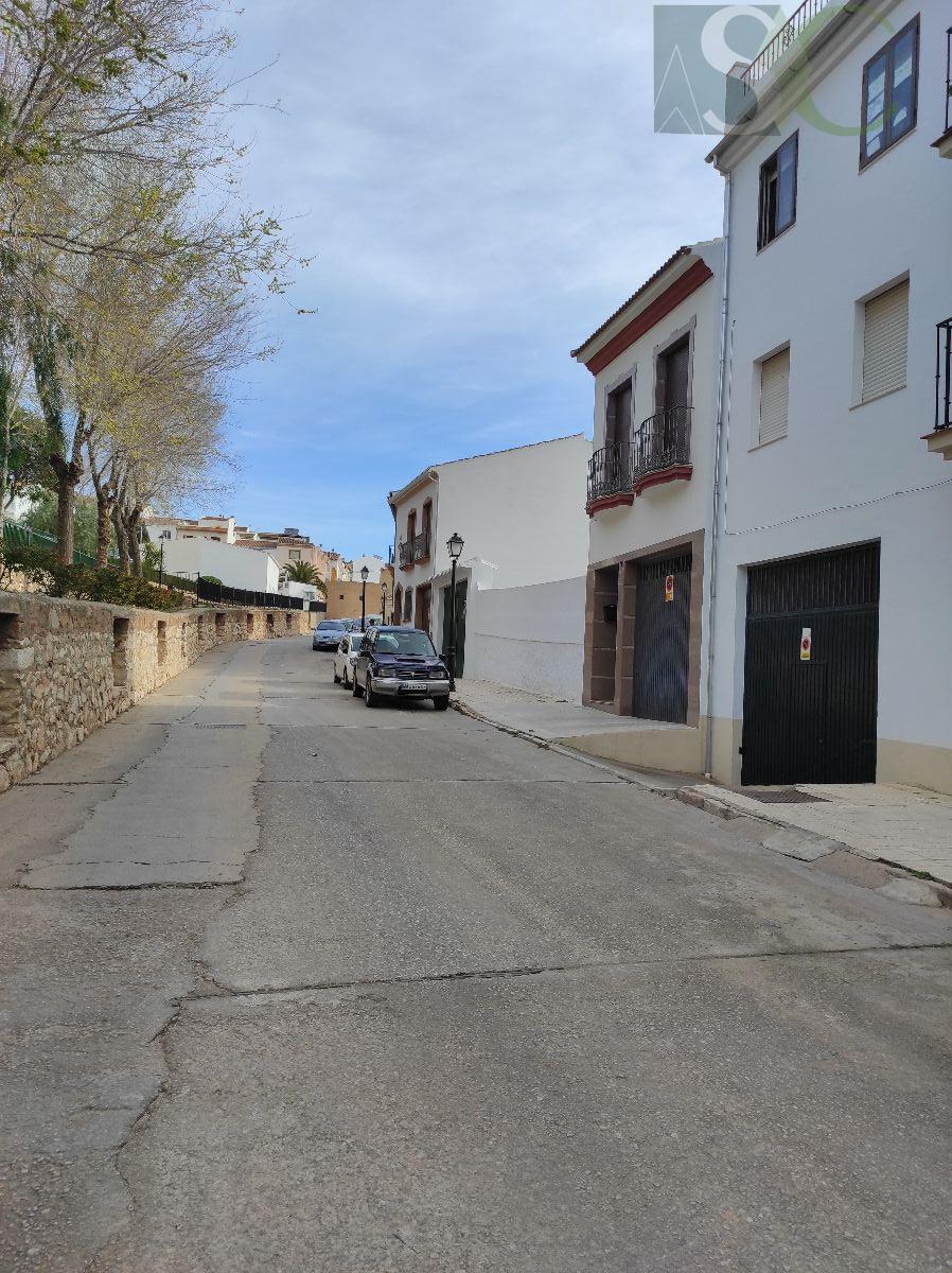 For sale of garage in Teba