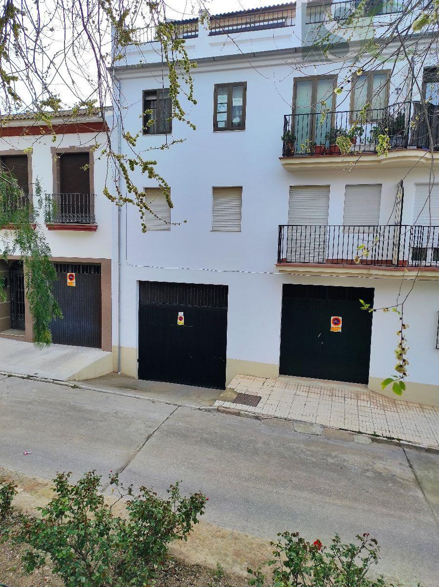 For sale of garage in Teba