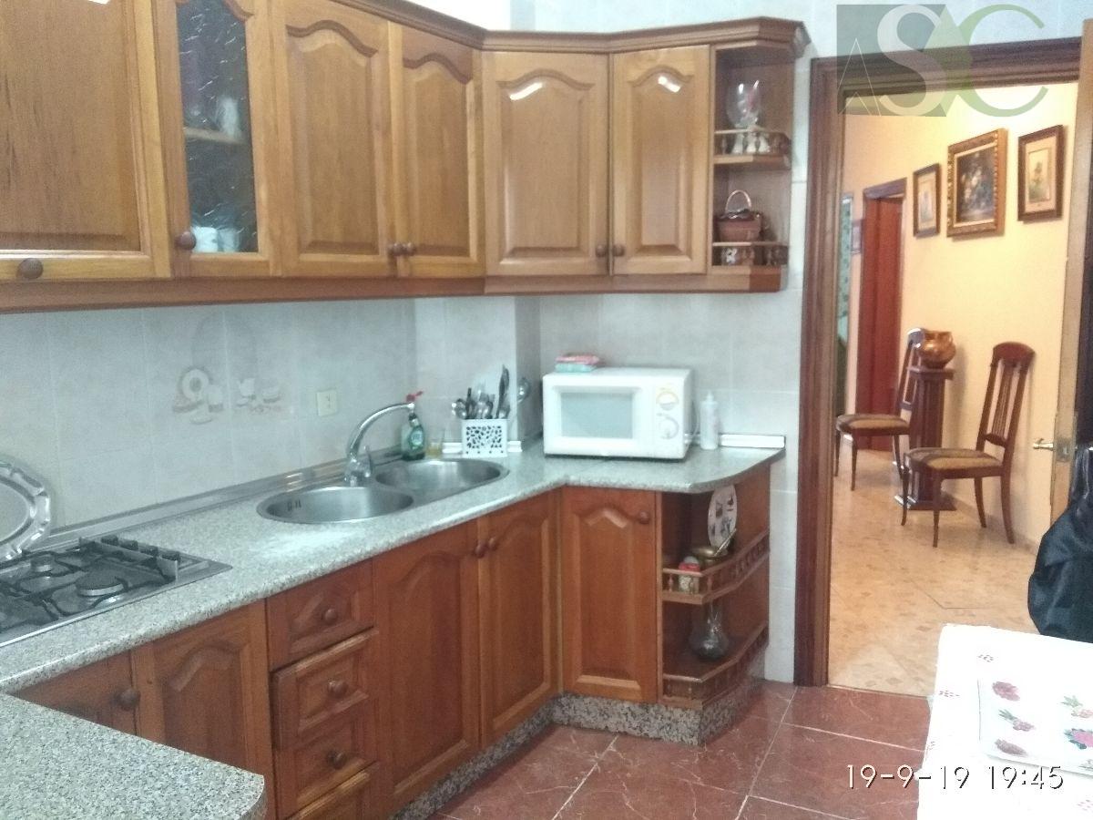 For sale of house in Teba