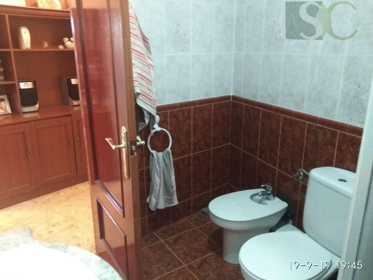 For sale of house in Teba