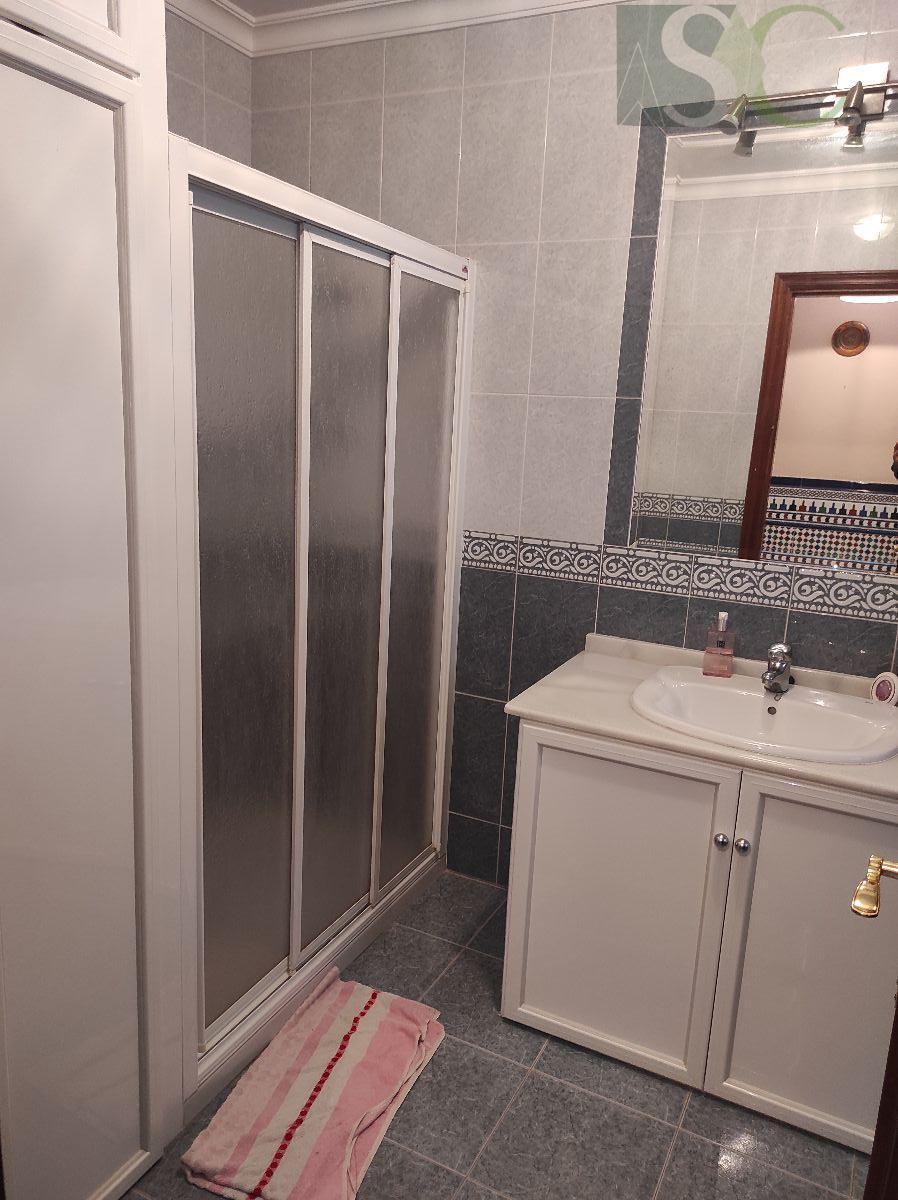 For sale of house in Teba