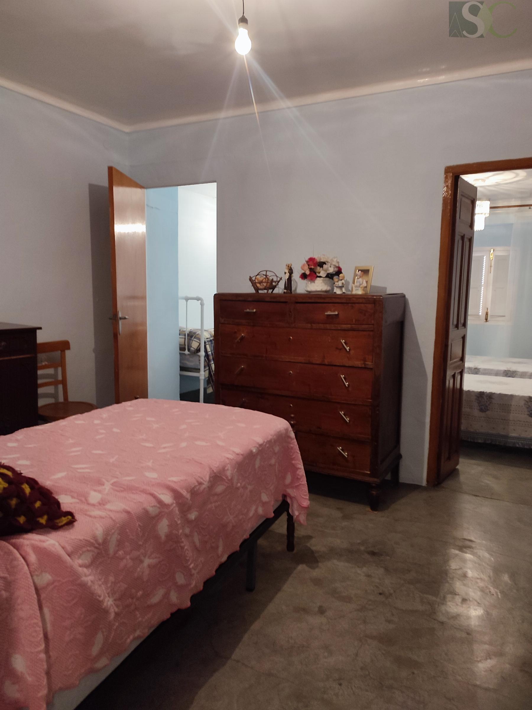 For sale of house in Almargen