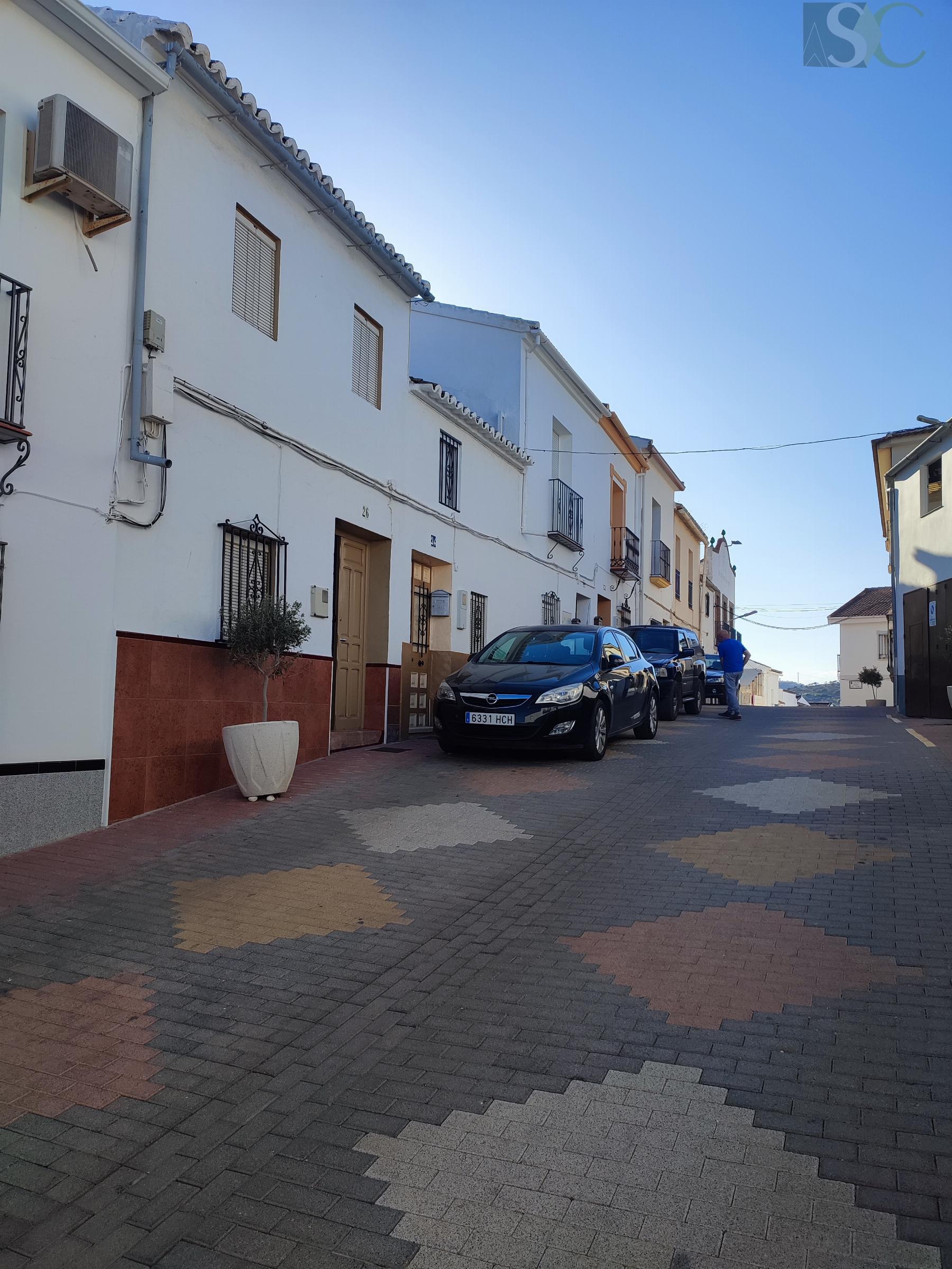 For sale of house in Almargen
