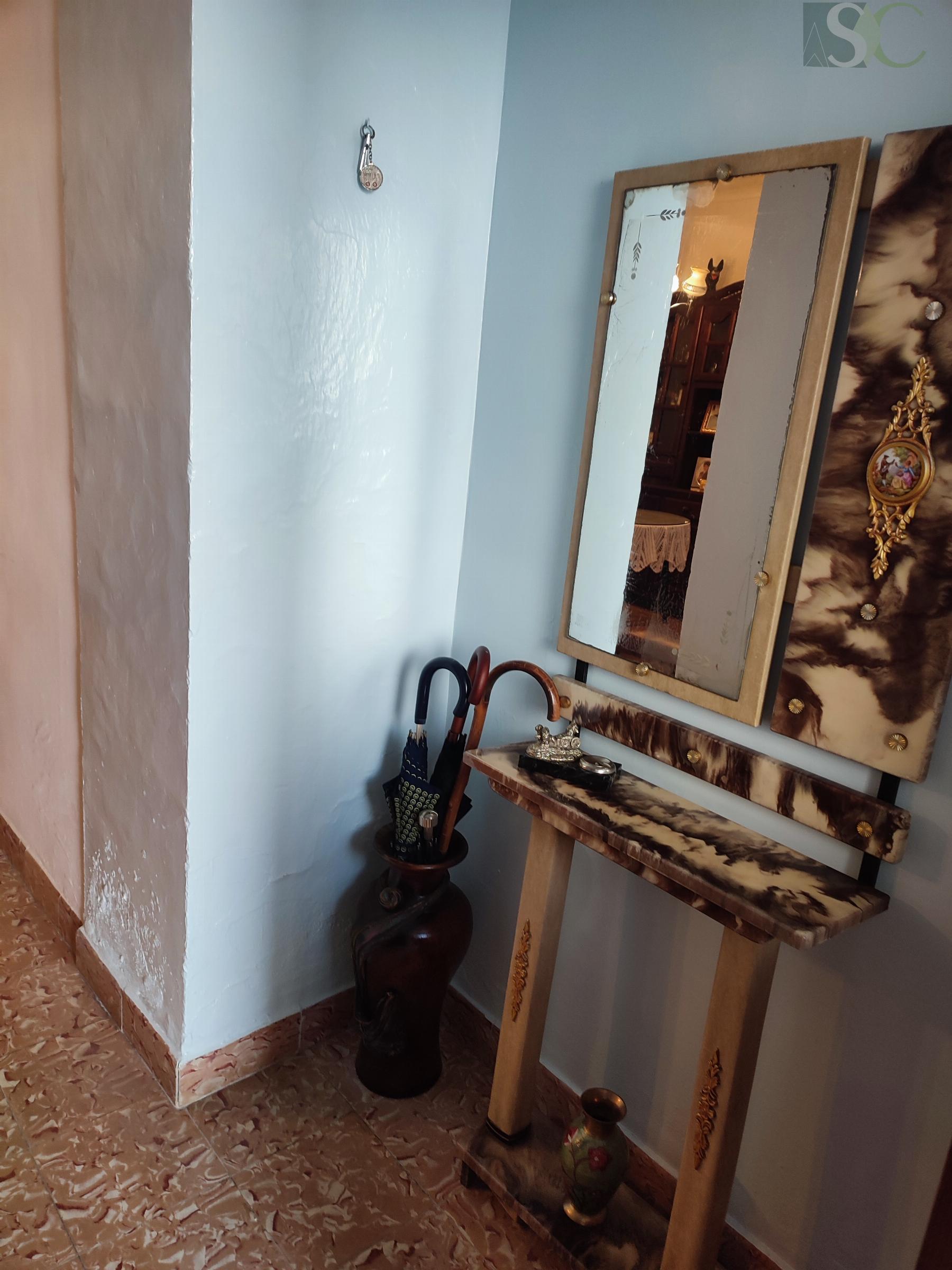 For sale of house in Almargen