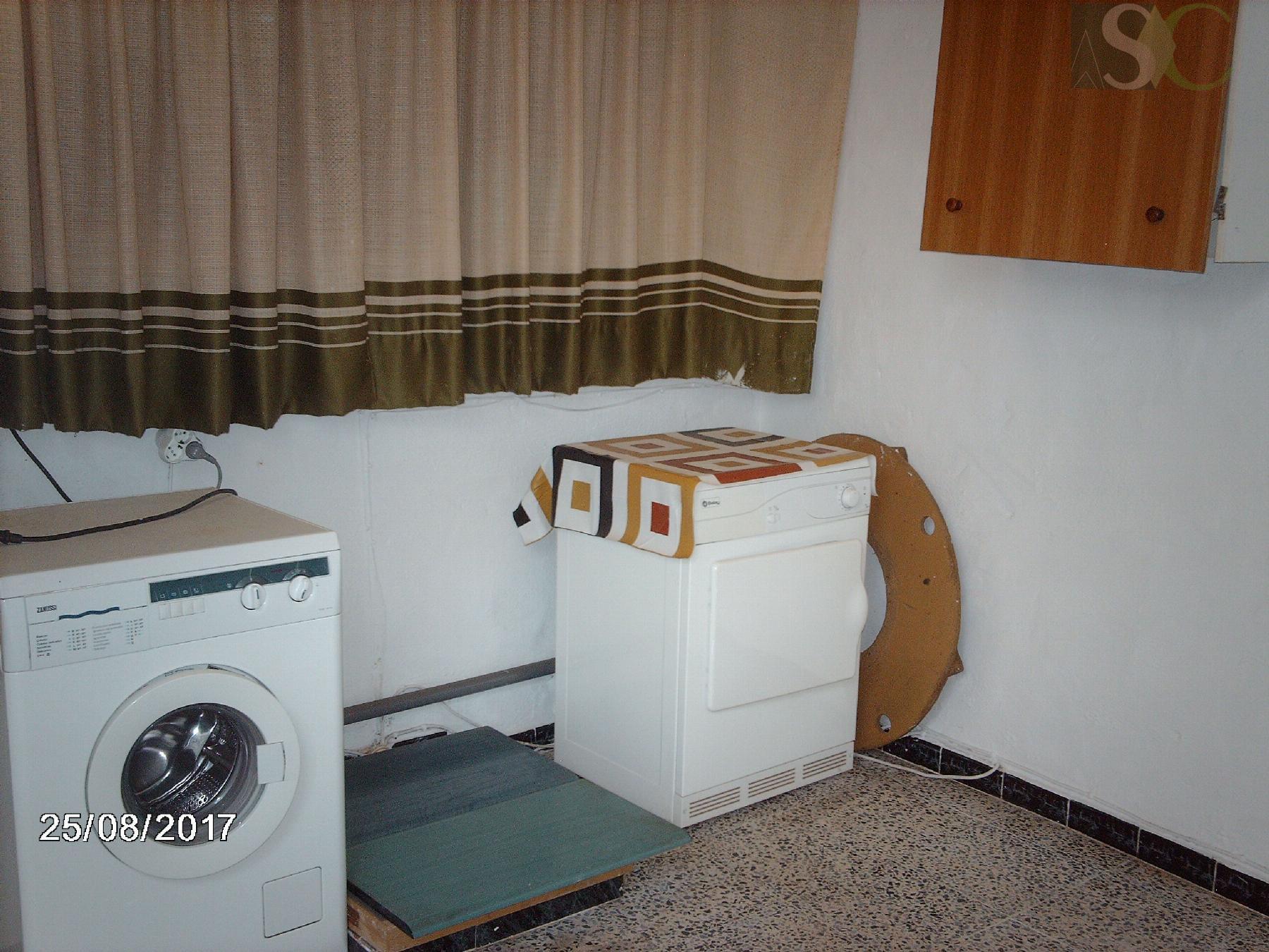 For sale of house in Teba