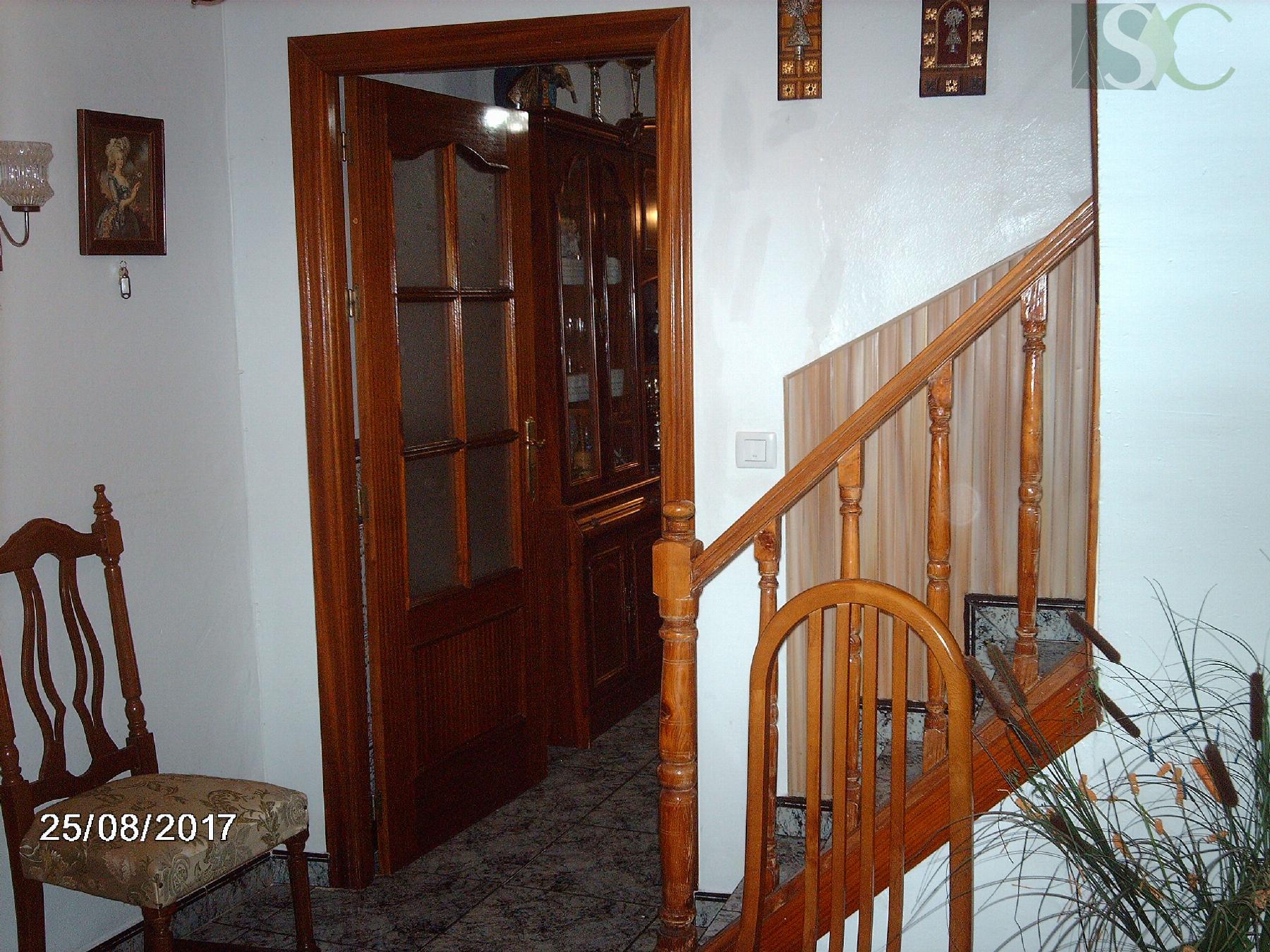 For sale of house in Teba