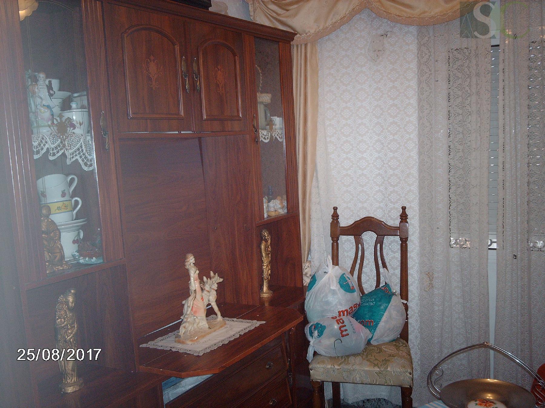 For sale of house in Teba