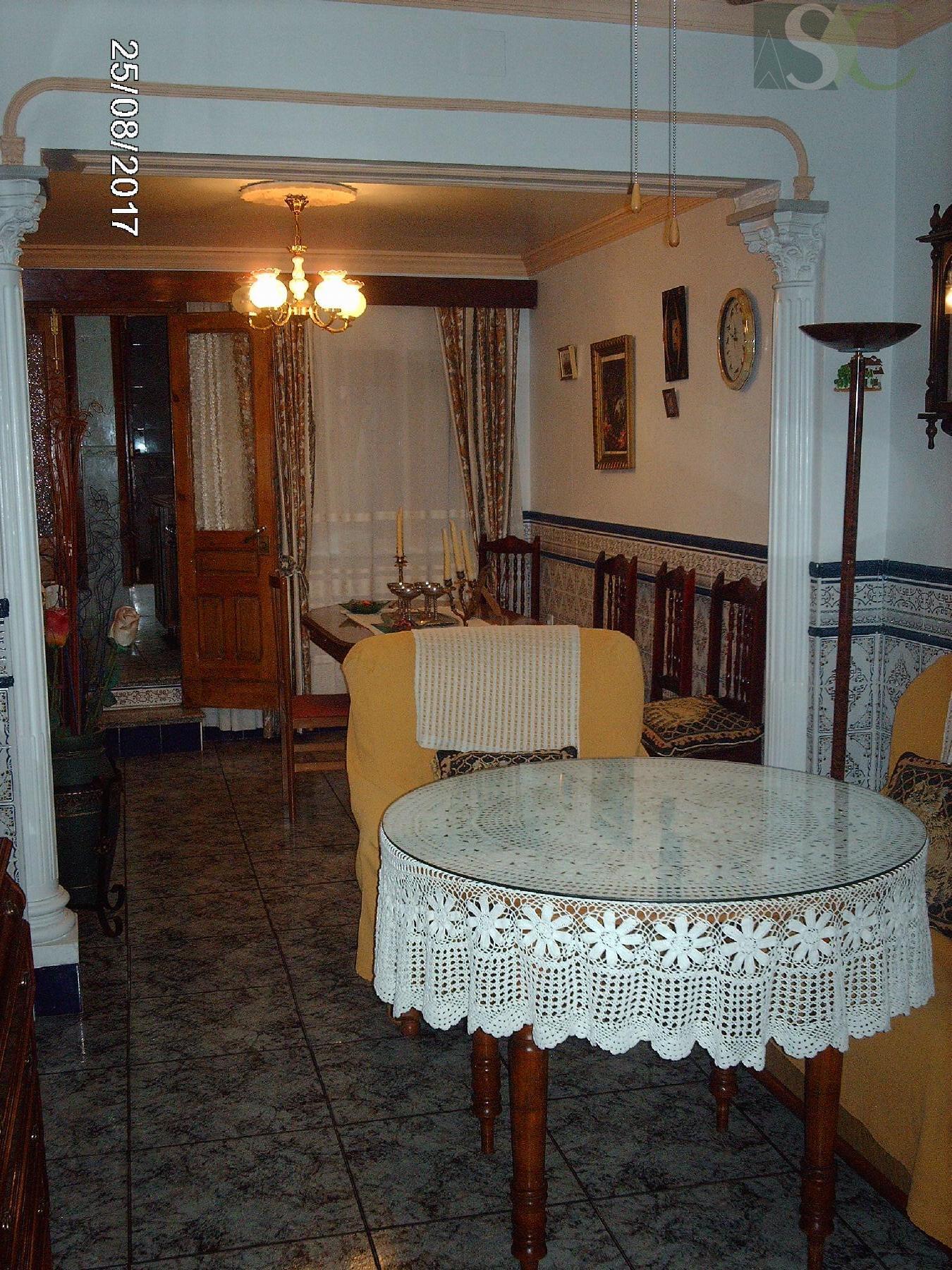 For sale of house in Teba
