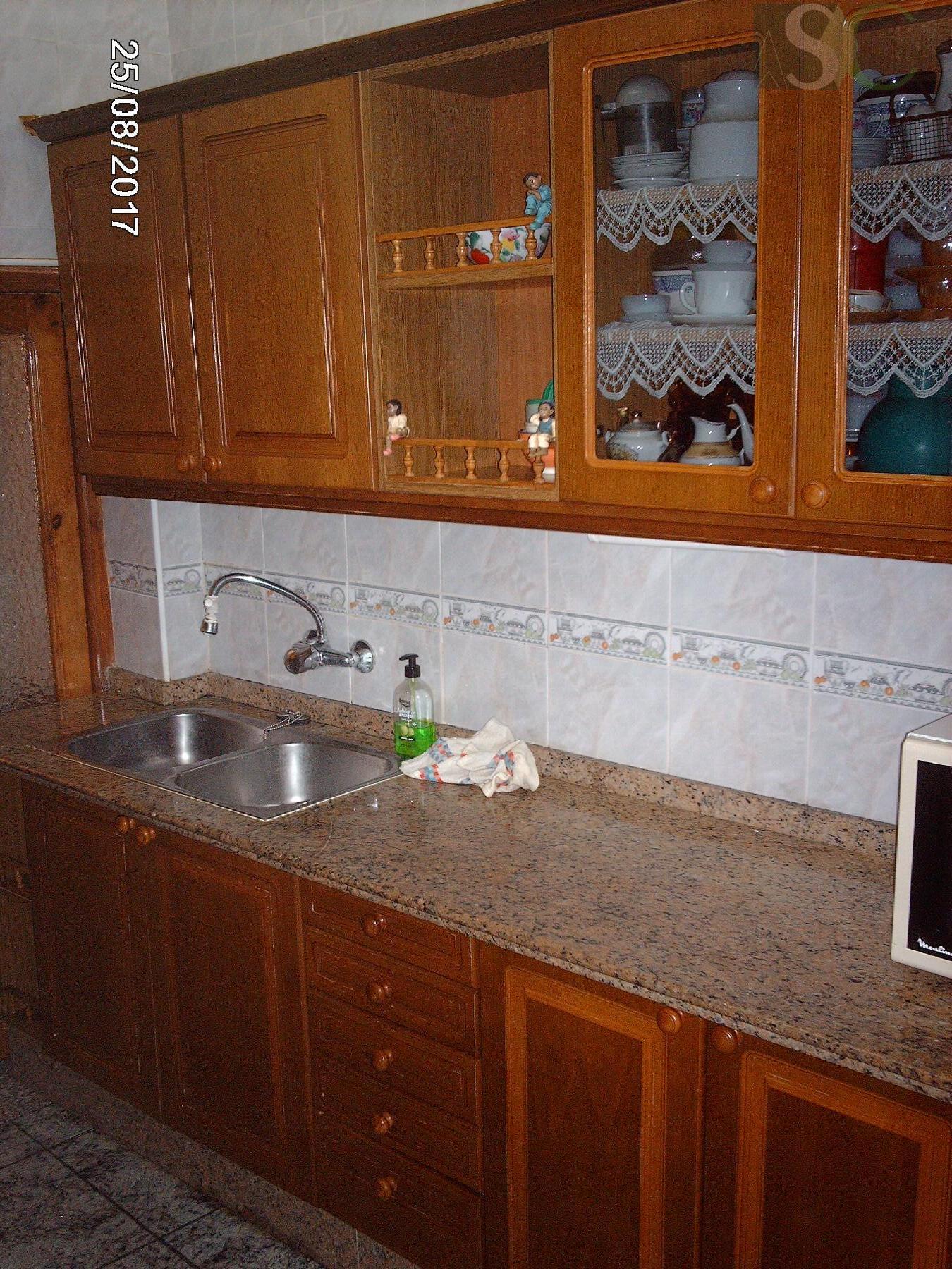 For sale of house in Teba