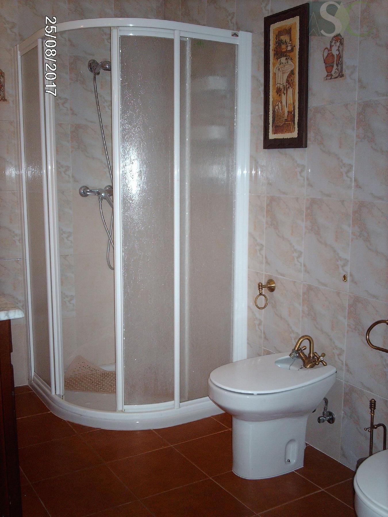 For sale of house in Teba