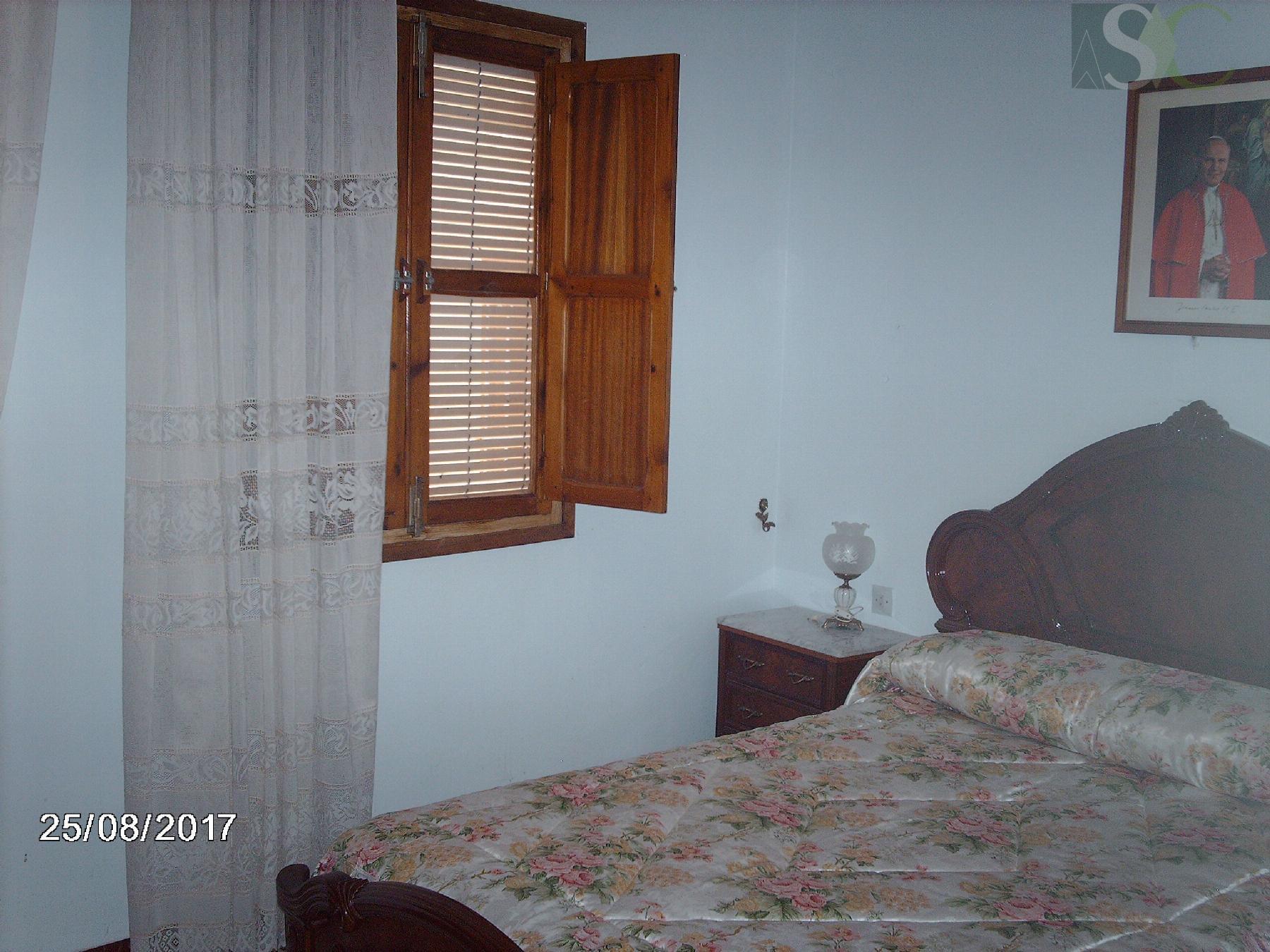For sale of house in Teba