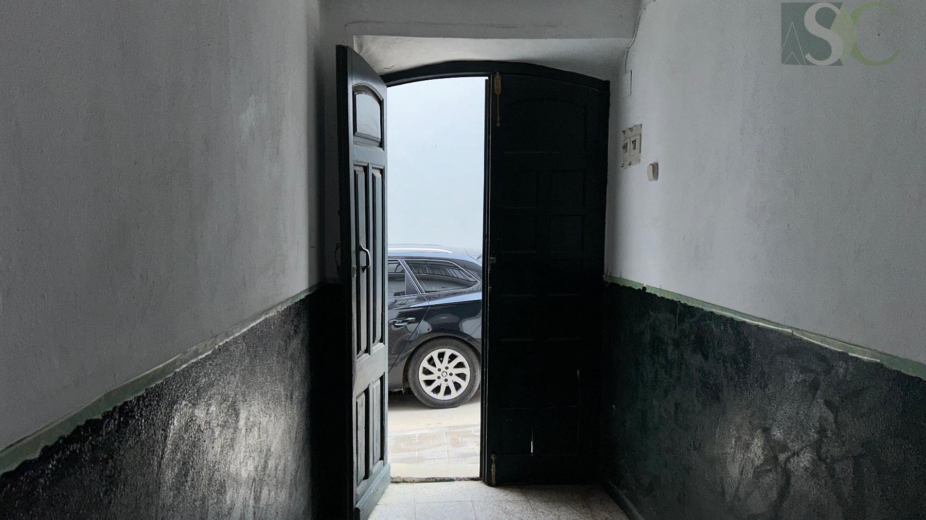 Entry/Exit