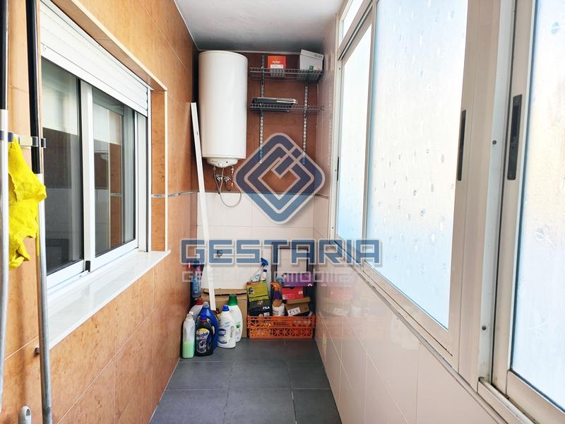 For sale of flat in Torrent
