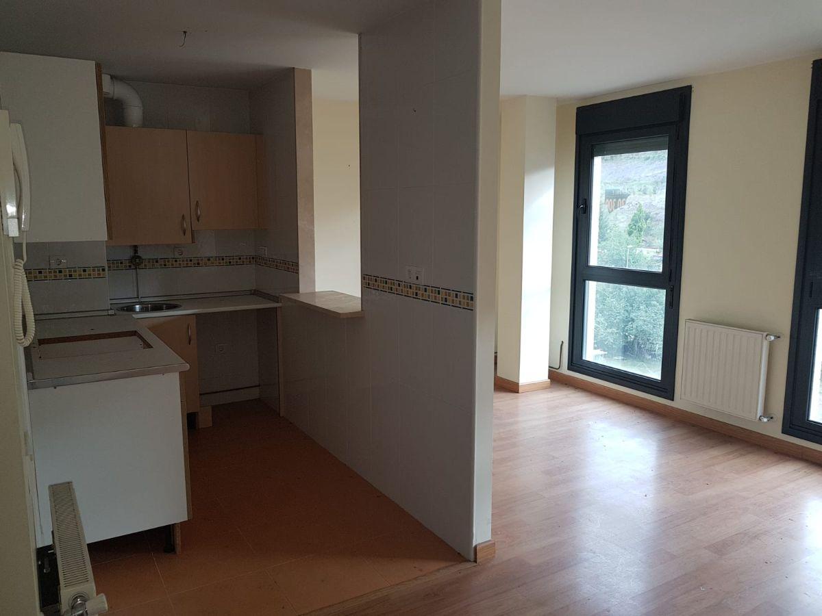 For sale of apartment in Aller