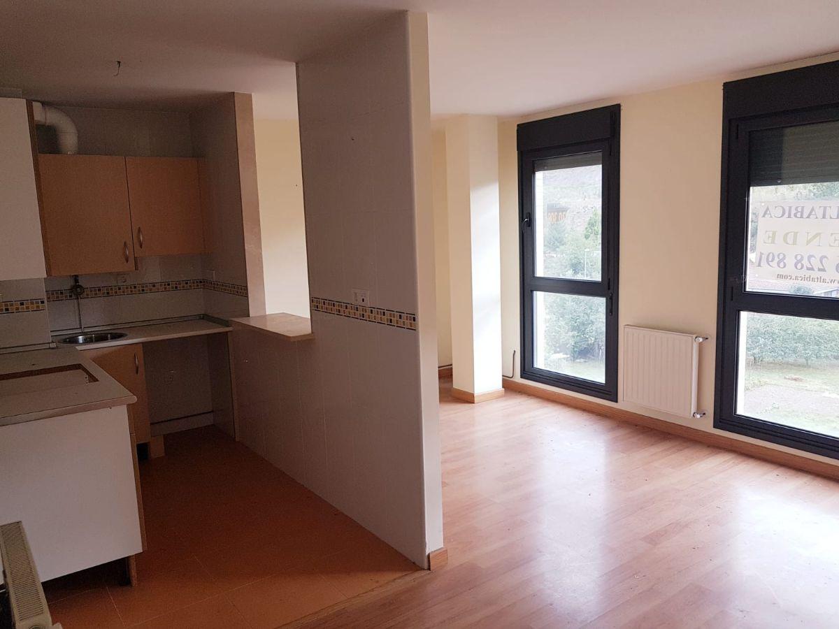 For sale of apartment in Aller