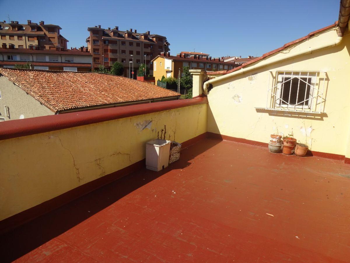 For sale of house in Noreña Concejo