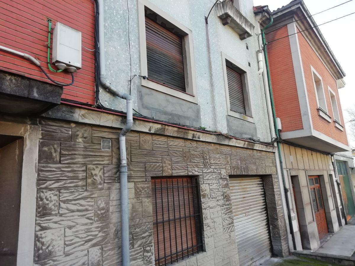 For sale of house in Noreña Concejo