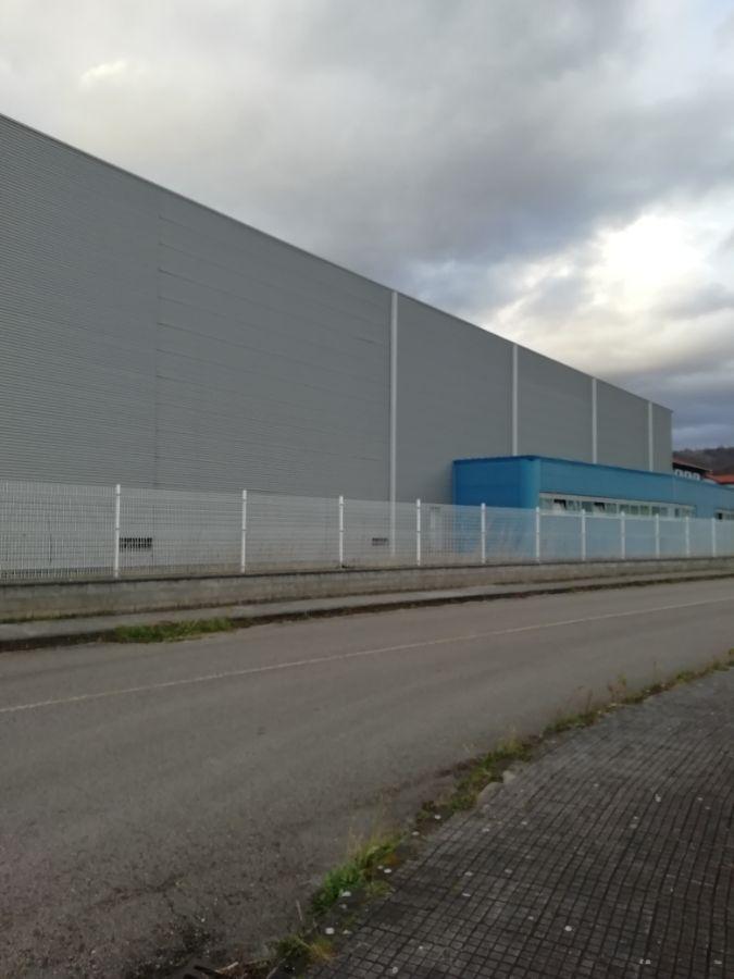 For sale of industrial plant/warehouse in Mieres Asturias