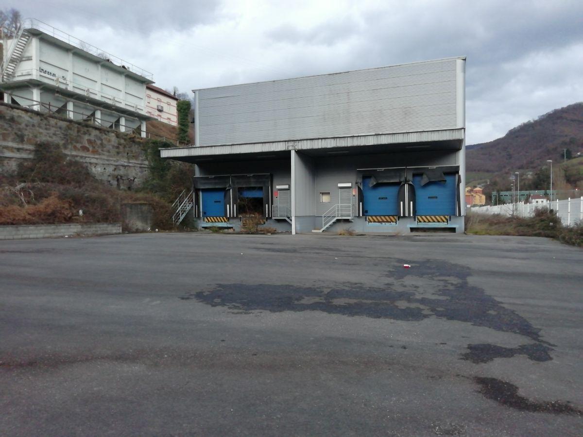 For sale of industrial plant/warehouse in Mieres Asturias