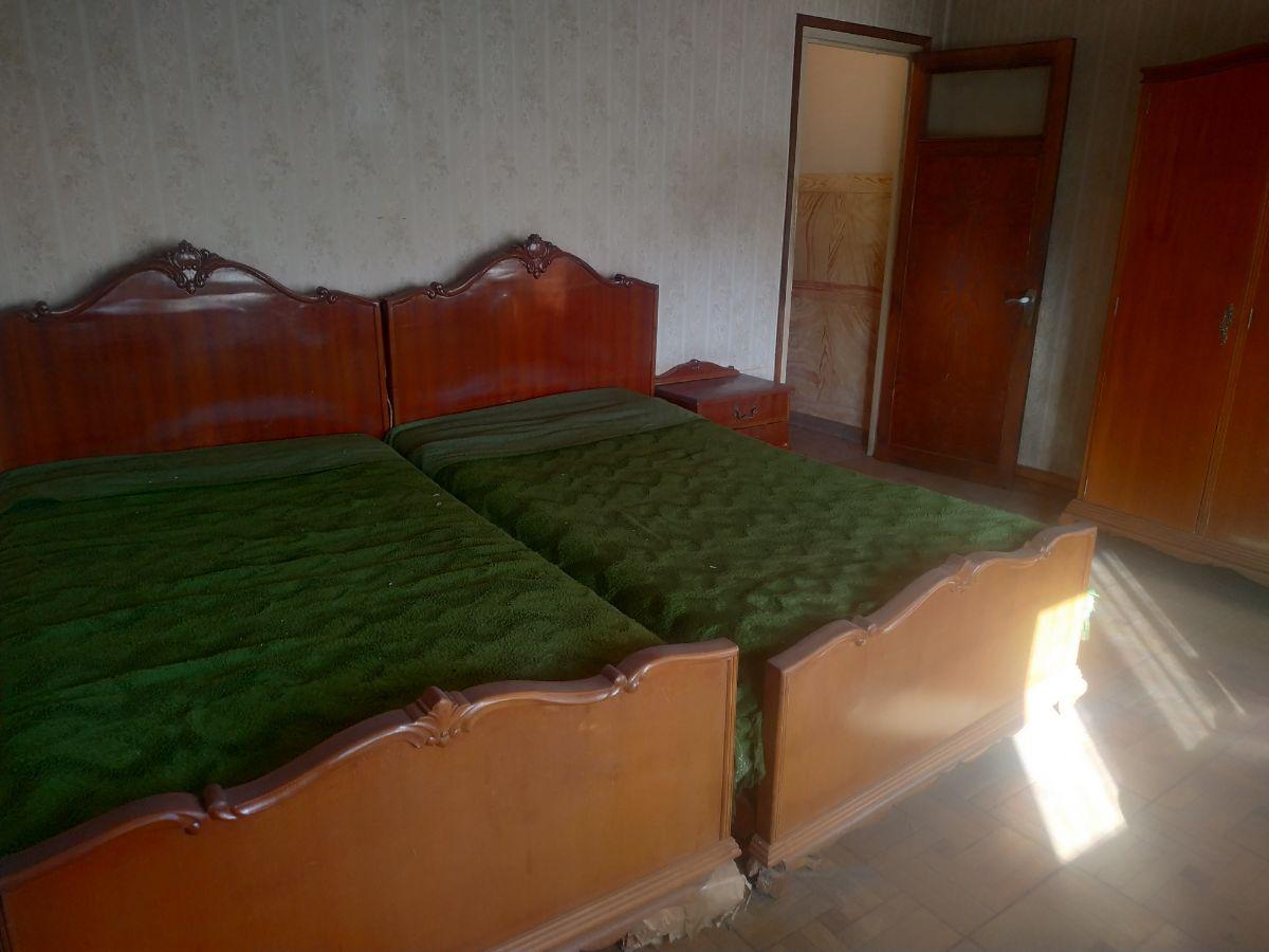 For sale of house in Nava