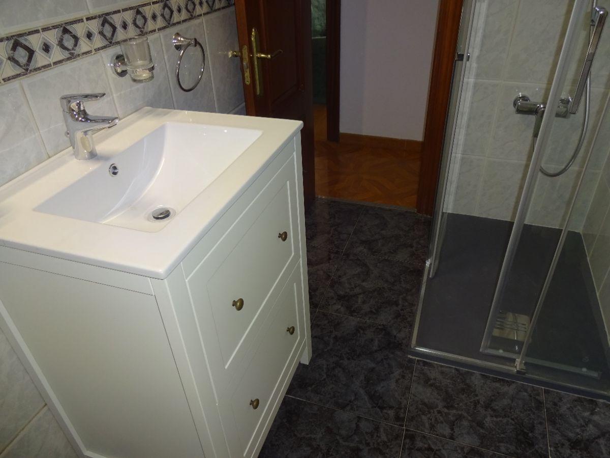 Venta de piso en Oviedo