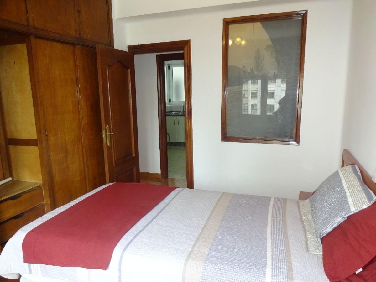 Venta de piso en Oviedo