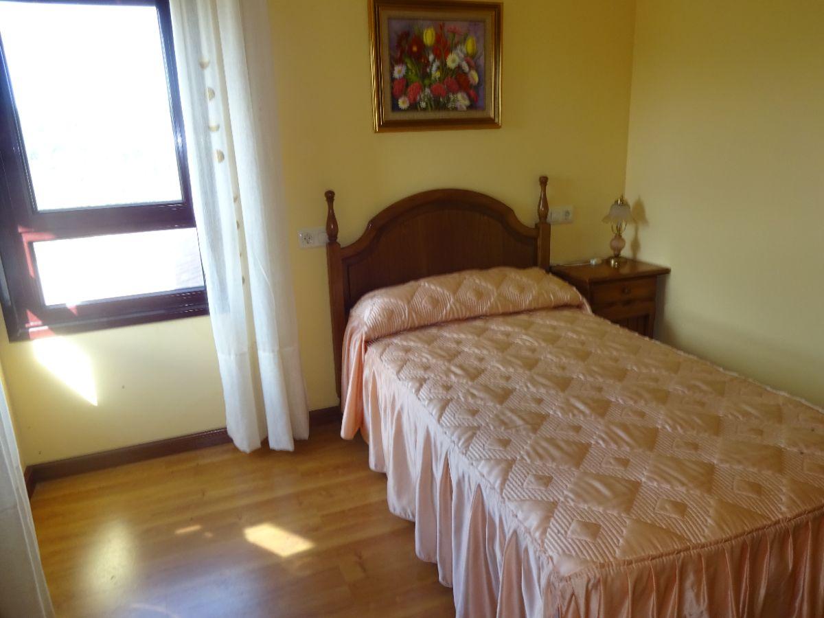 For sale of chalet in Villaviciosa