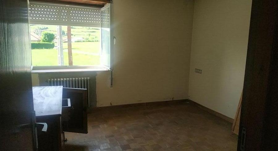 For sale of house in Siero