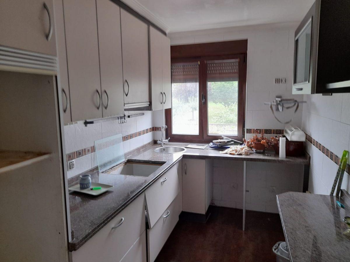 For sale of flat in Gijón