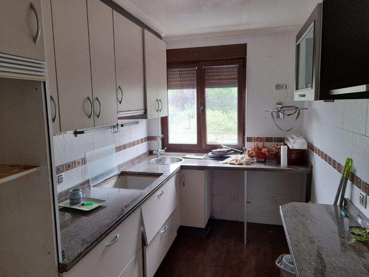 For sale of flat in Gijón