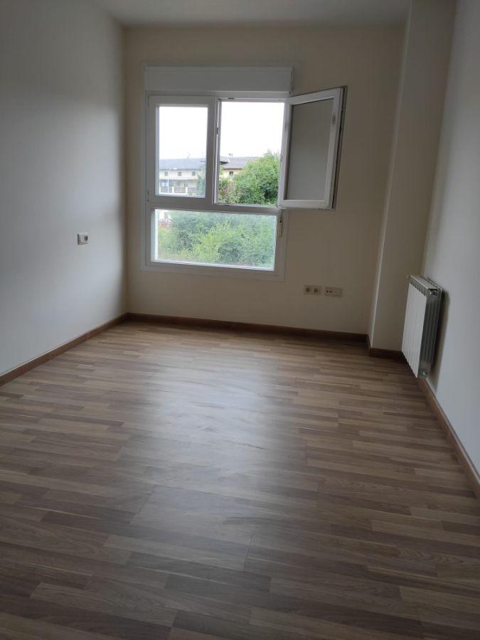 For sale of flat in Avilés Concejo