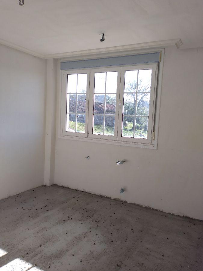 For sale of chalet in Oviedo