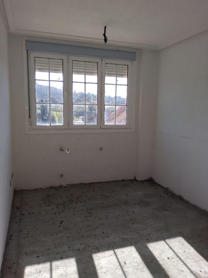 For sale of chalet in Oviedo