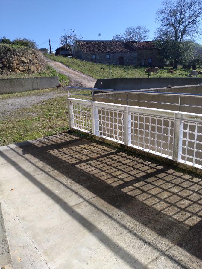 For sale of chalet in Oviedo