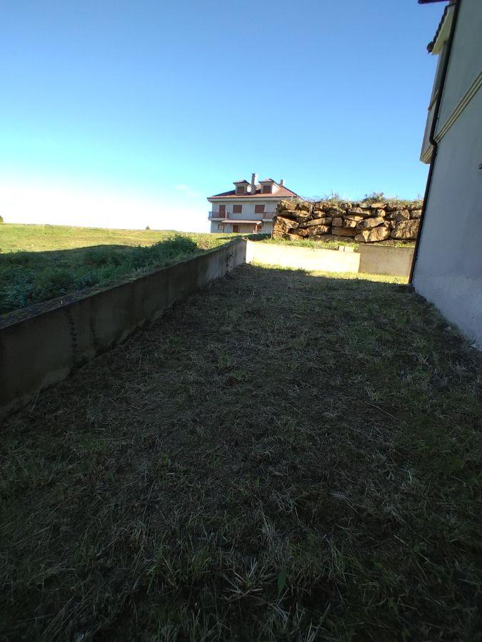 For sale of chalet in Oviedo