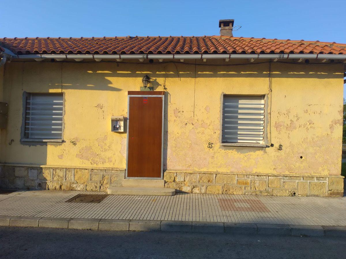 For sale of house in Avilés Concejo