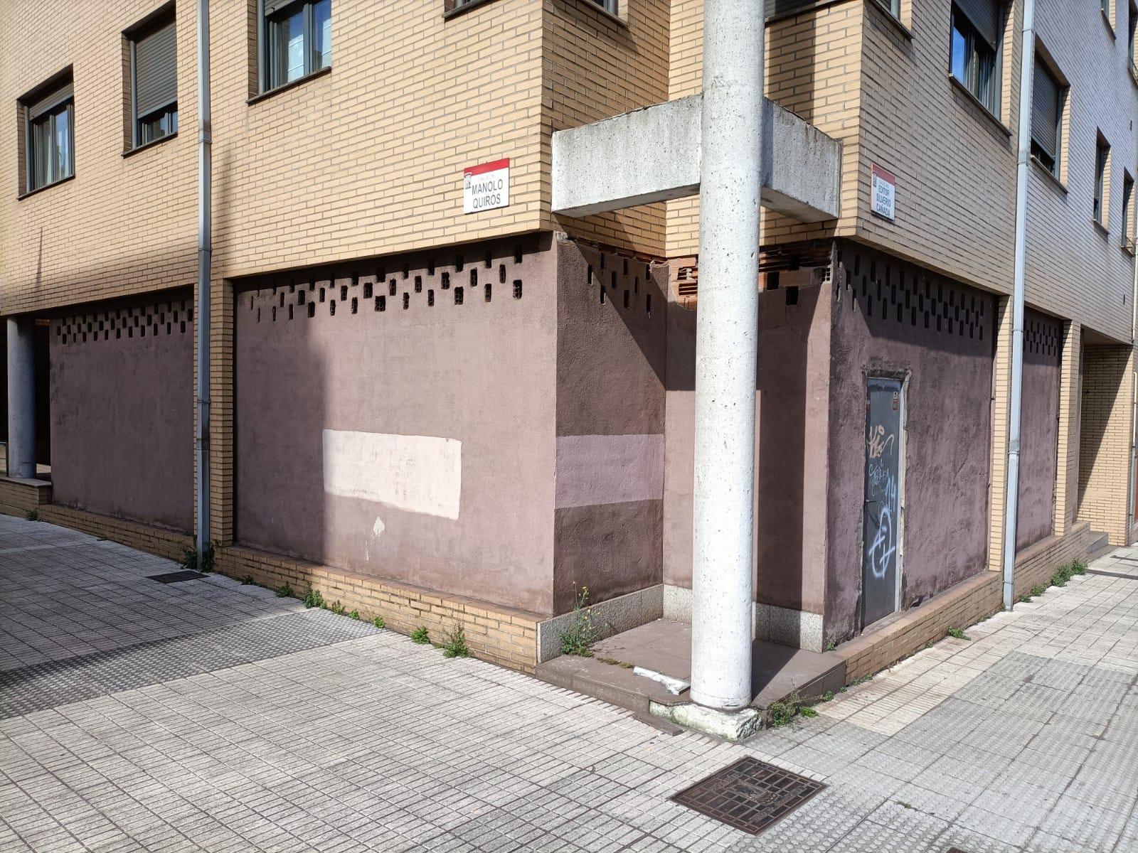 For sale of commercial in Gijón