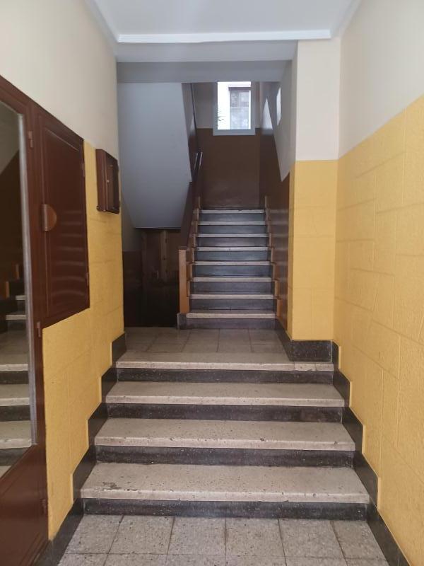 Entry/Exit