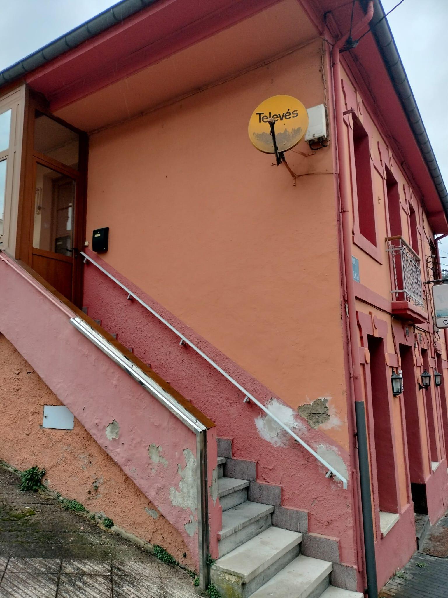 For sale of house in San Martín del Rey Aurelio