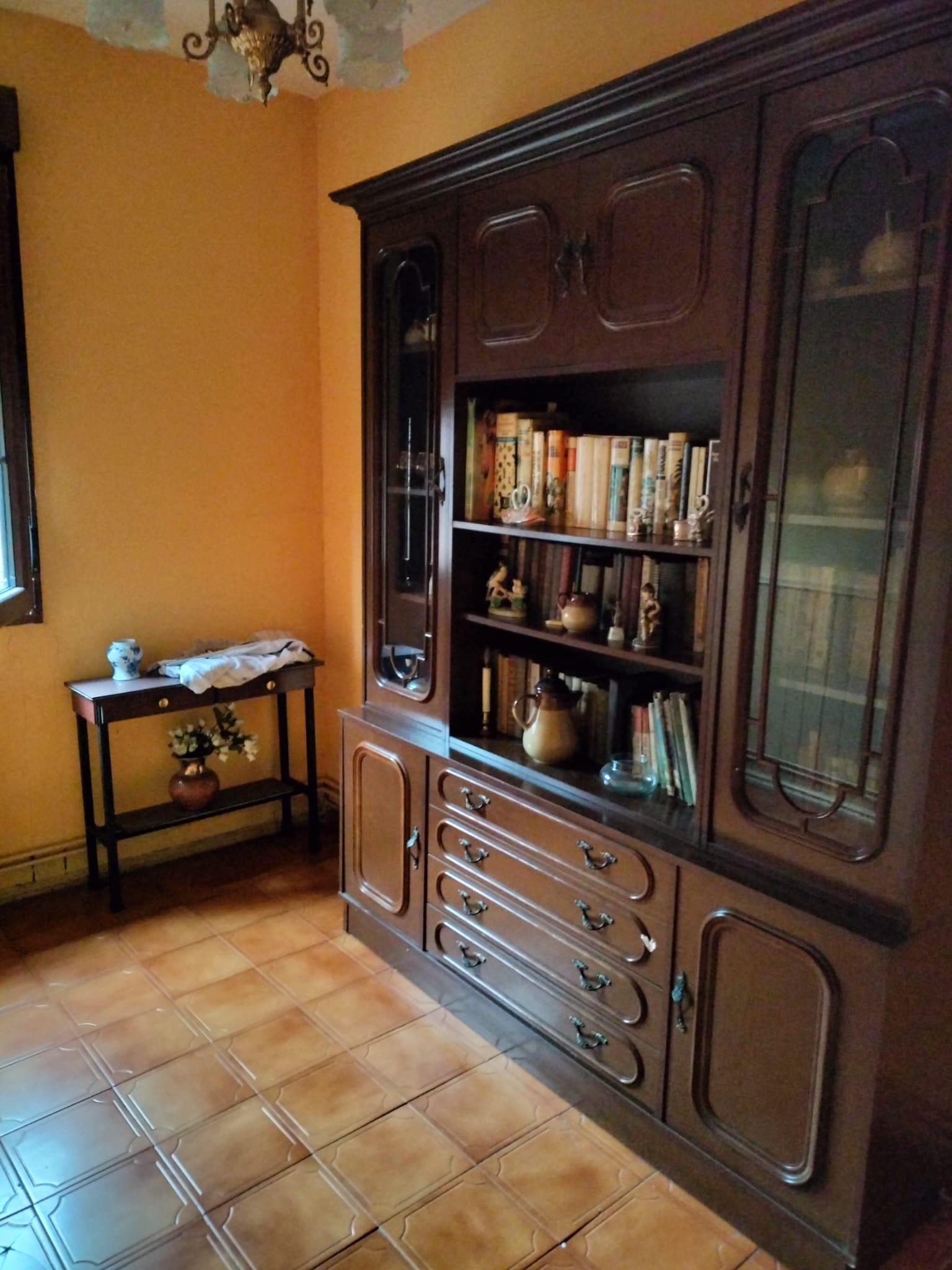 For sale of house in San Martín del Rey Aurelio
