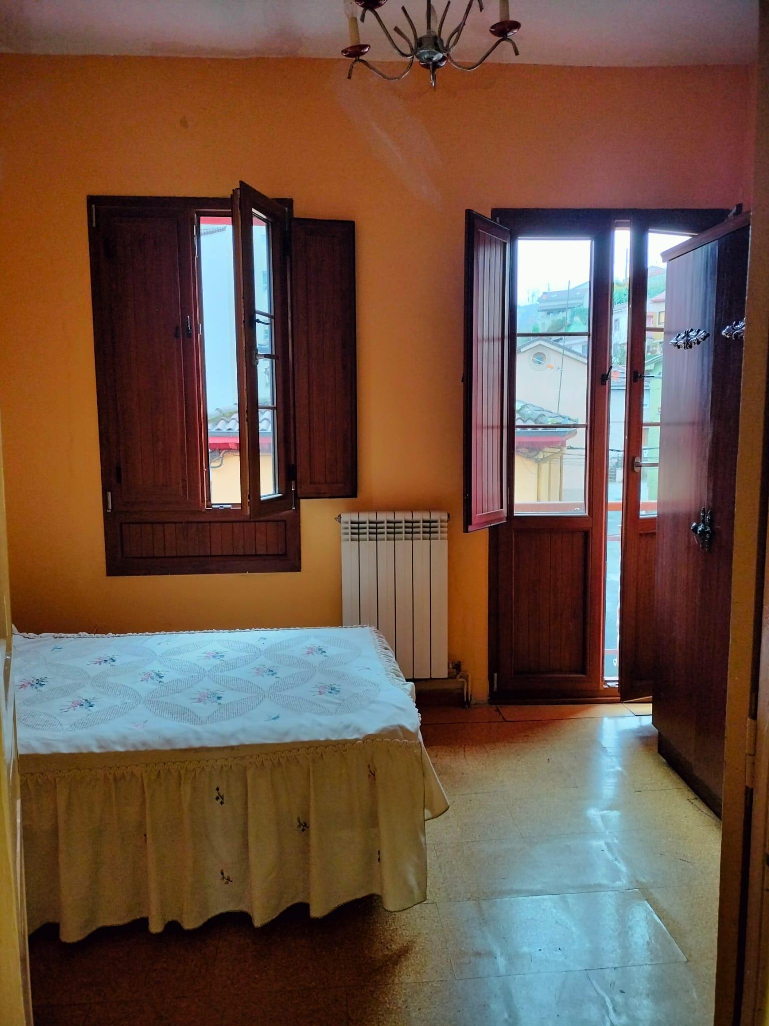 For sale of house in San Martín del Rey Aurelio