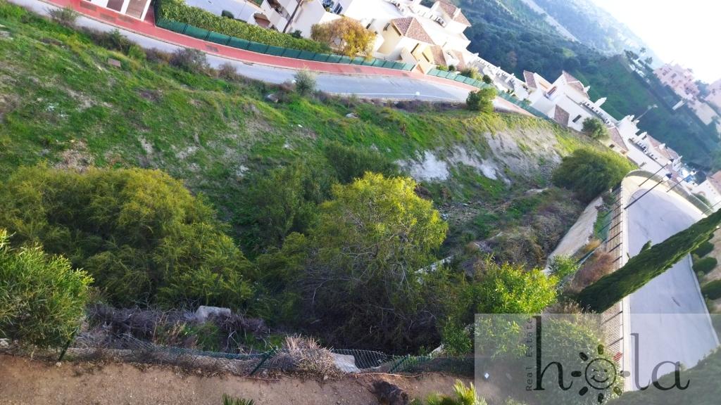 For sale of land in Mijas