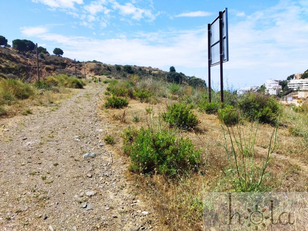 For sale of land in Mijas