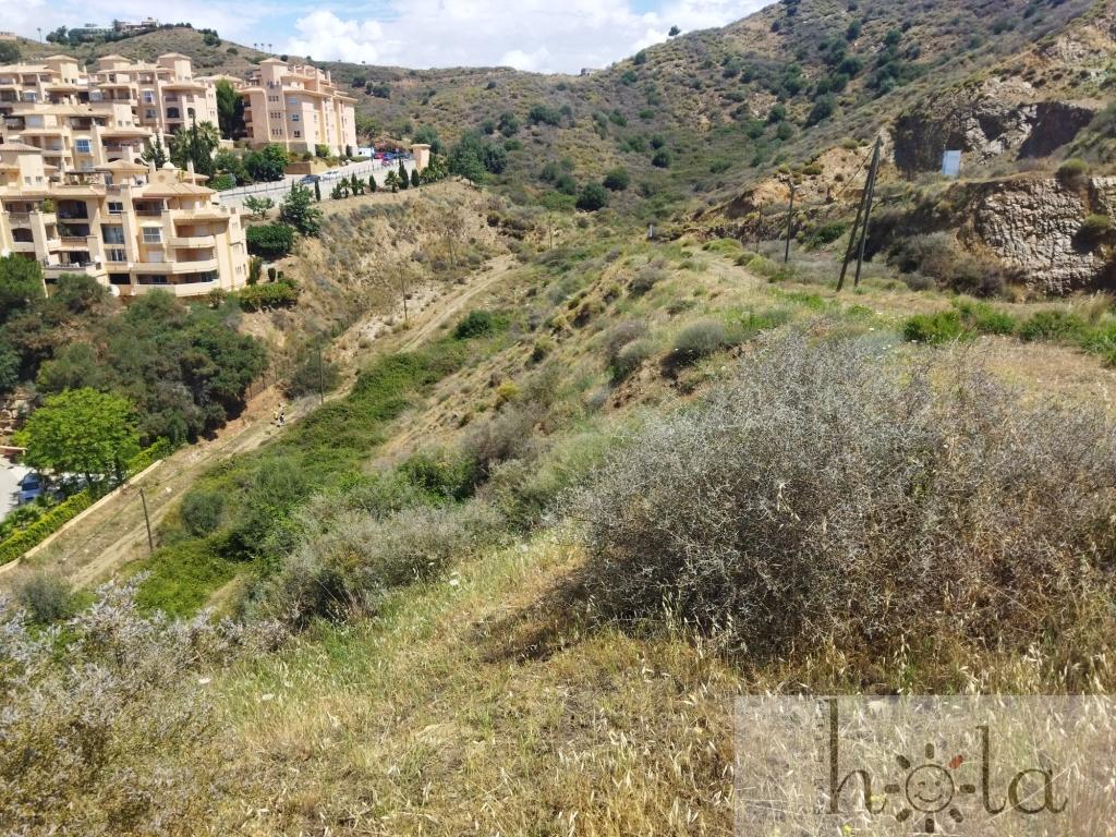 For sale of land in Mijas